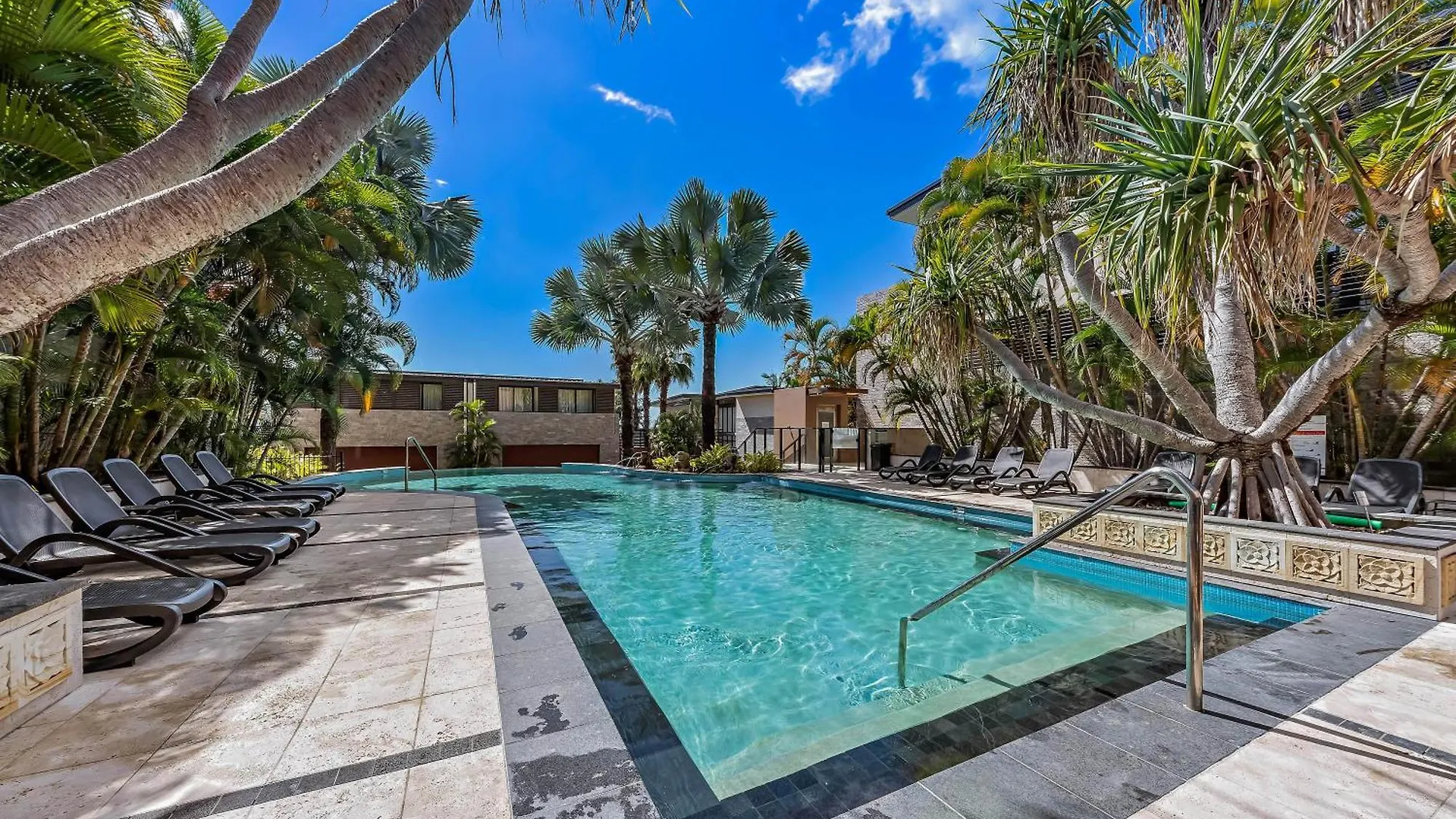 Aparthotel Mirage Whitsundays Airlie Beach