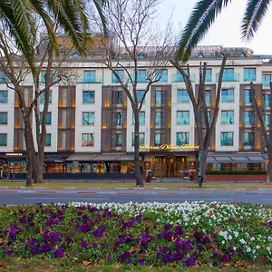 dosso-dossi-hotel-down-town-istanbul.istanbul-turkeyhotels.com/