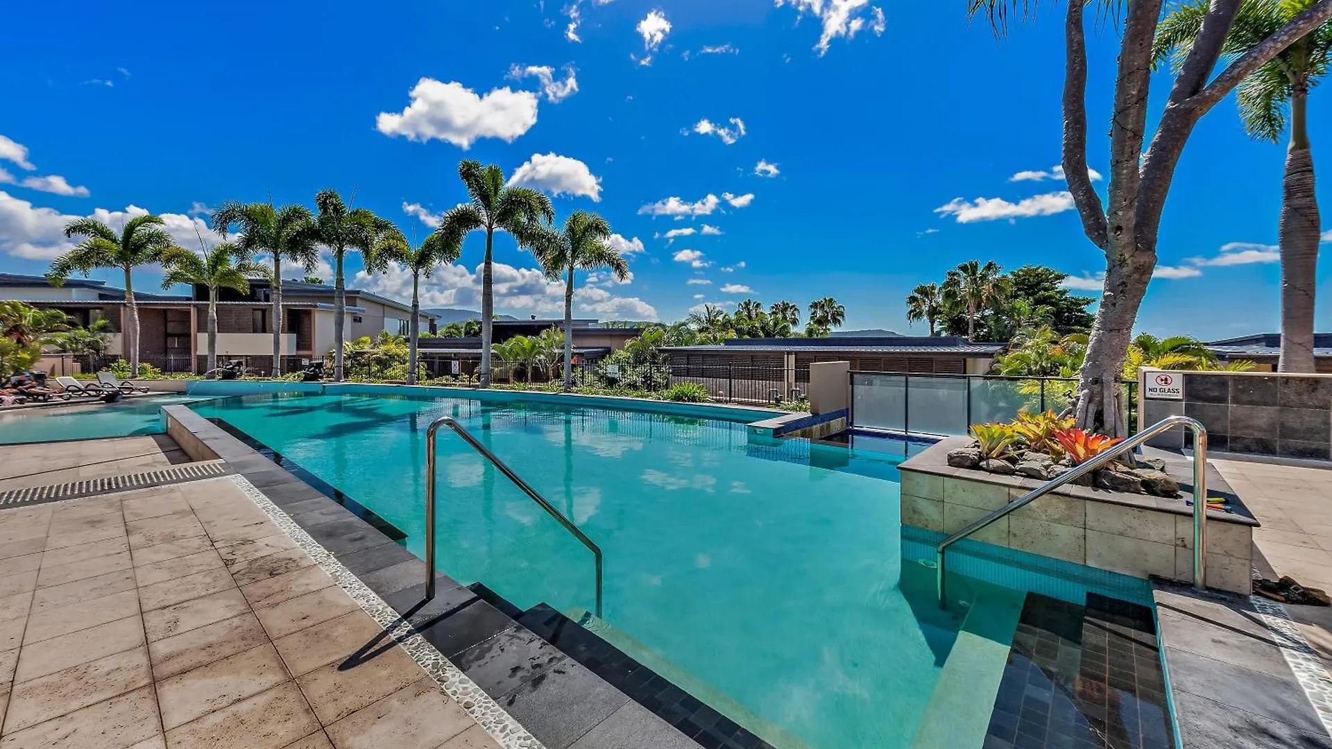Aparthotel Mirage Whitsundays Airlie Beach
